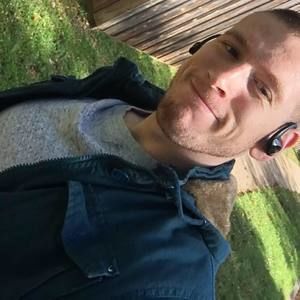 Meet your Posher, Cole